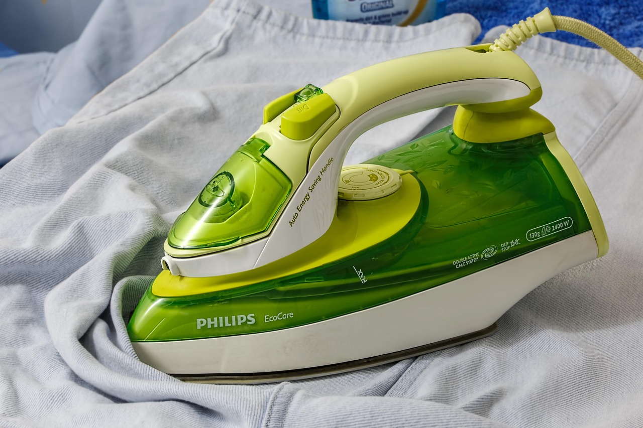 Dry cleaners & ironing